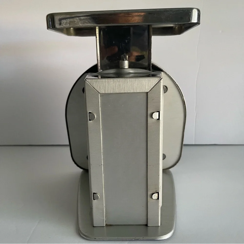 Vintage Pelouze Postal Scale 5lb Capacity Model Y5 1995 First Class Rates USA